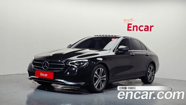 Mercedes-Benz E-Class W213 E250 Avantgarde - фото 0