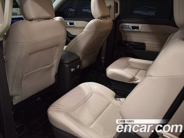 Ford Explorer 6-го поколения 3.0 Platinum 4WD - фото 4