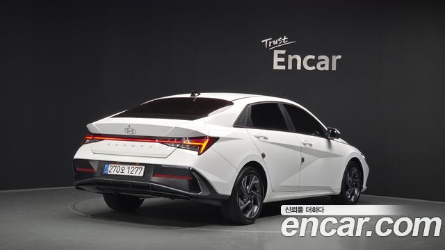 Hyundai Avante New CN7 1.6 Inspiration - фото 0