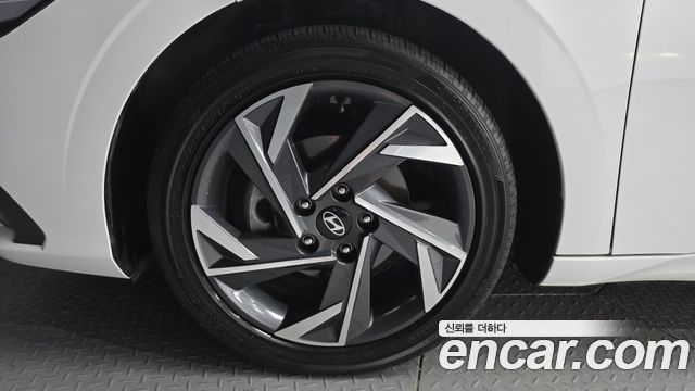 Hyundai Avante New CN7 1.6 Inspiration - фото 3
