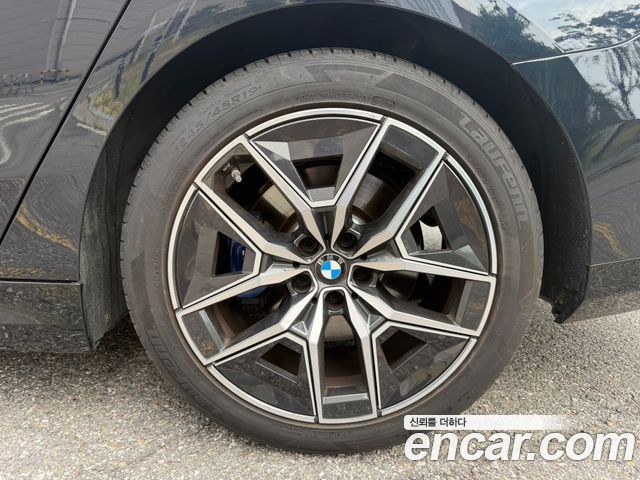 BMW 5 Series G60 520i M Sport - фото 4