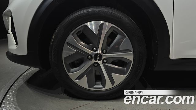 Kia Niro Plus Earth - фото 4