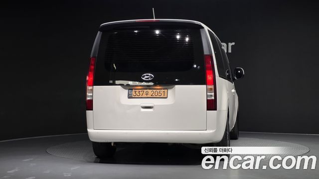 Hyundai Staria 4WD Tourer 9-Seater Modern - фото 3