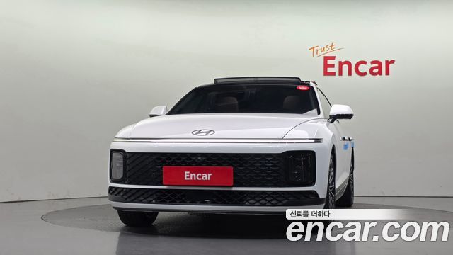 Hyundai Grandeur GN7, гибрид Calligraphy - фото 2