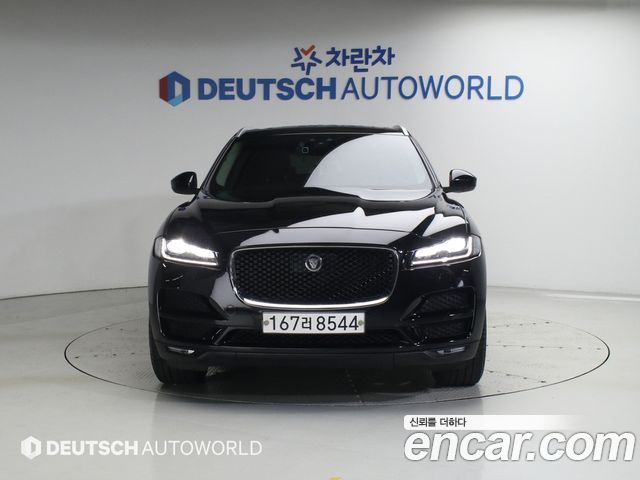 Jaguar F-PACE 20d Portfolio - фото 2