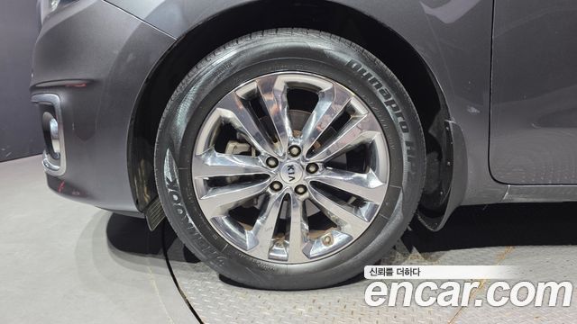 Kia Carnival All New 7-seater Limousine VIP - фото 4