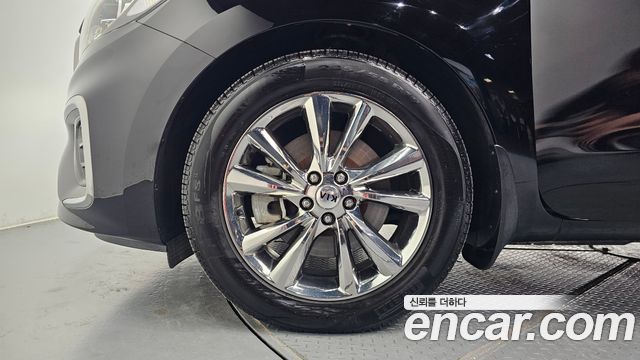 Kia Carnival New 9-Seater Noblesse Special - фото 4