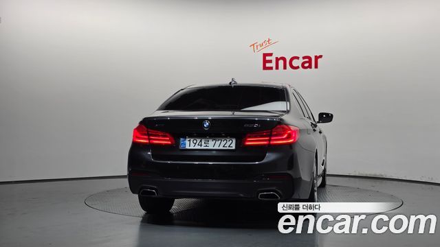 BMW 5 Series G30 530i xDrive M Sport Package Plus - фото 3