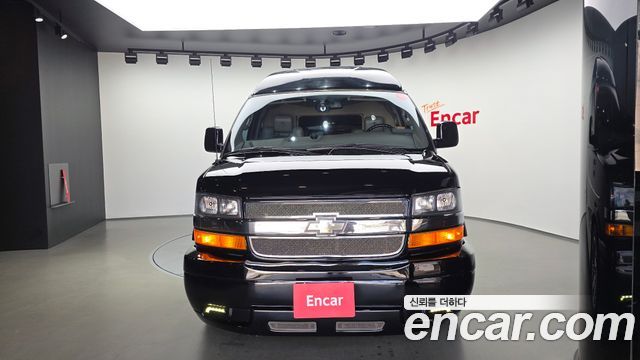 Chevrolet Express Van 6.0 - фото 2