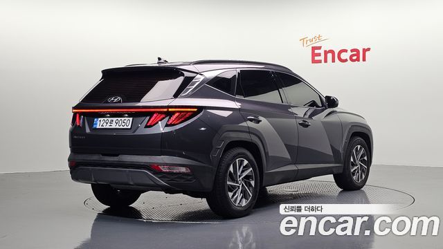 Hyundai Tucson NX4, гибрид Inspiration 2WD - фото 0