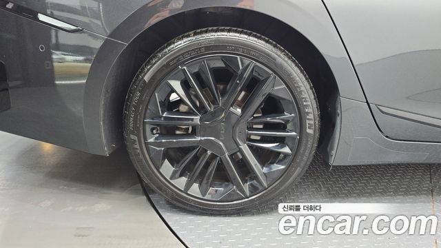 Kia K8 New, гибрид Signature Black - фото 4