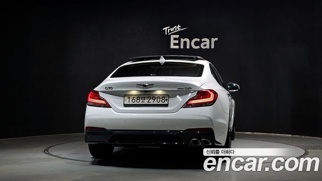 Genesis G70 2.0T Elite - фото 3