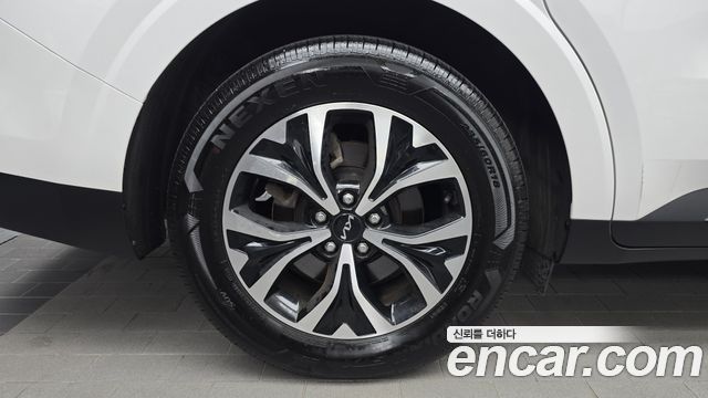 Kia Carnival 4-го поколения 9-Seater Signature - фото 4