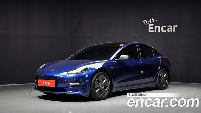 Tesla Model 3 Long Range AWD - фото 0