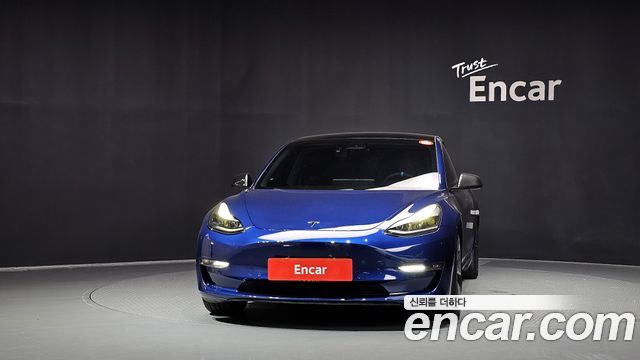 Tesla Model 3 Long Range AWD - фото 2