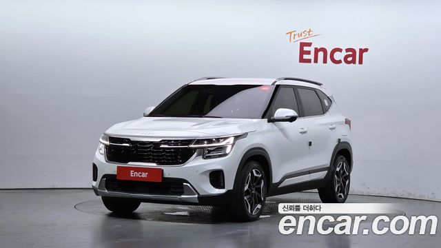 Kia Seltos New Gasoline 2.0 2WD Signature - фото 0