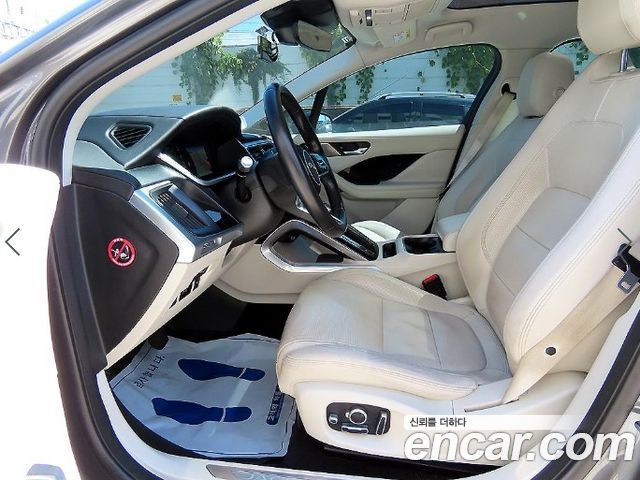 Jaguar I-PACE EV400 HSE - фото 4