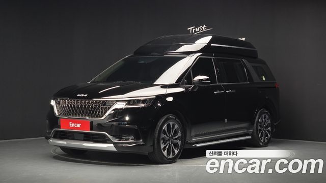 Kia Carnival 4-го поколения Gasoline 4-Seater Hi-Limousine Signature - фото 0