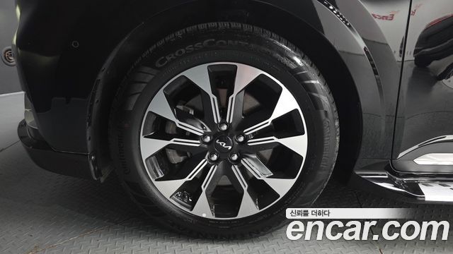 Kia Carnival 4-го поколения Gasoline 4-Seater Hi-Limousine Signature - фото 4