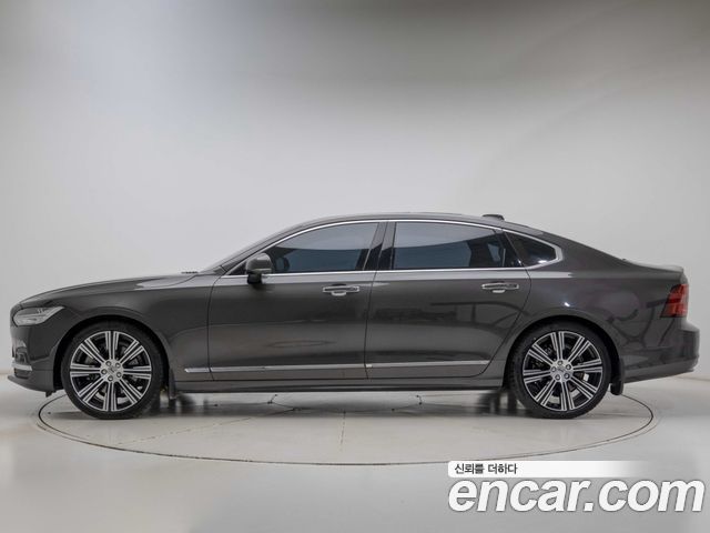 Volvo S90 B6 AWD Ultimate Bright - фото 2