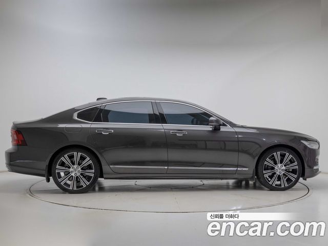 Volvo S90 B6 AWD Ultimate Bright - фото 4