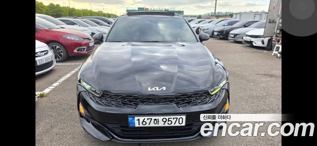 Kia K5 3-го поколения 2.0 Prestige - фото 1