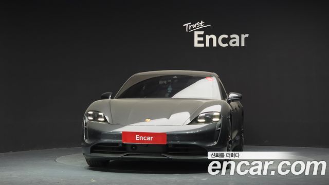 Porsche Taycan Base - фото 2