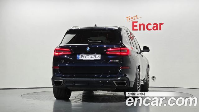 BMW X5 G05 M50i - фото 3