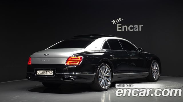 Bentley Flying Spur 3-го поколения 6.0 - фото 1
