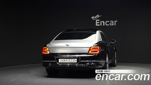 Bentley Flying Spur 3-го поколения 6.0 - фото 3