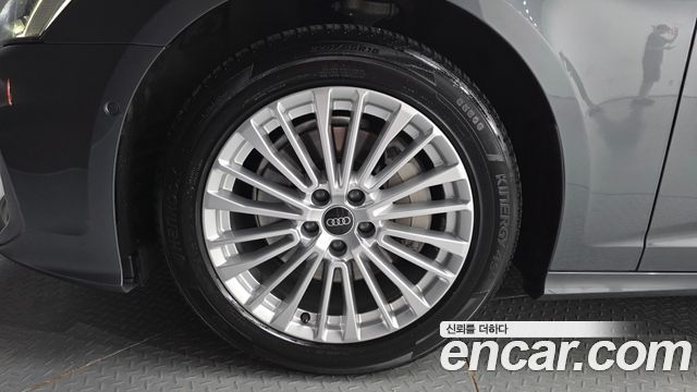 Audi A6 C8 45 TFSI Quattro Premium - фото 3