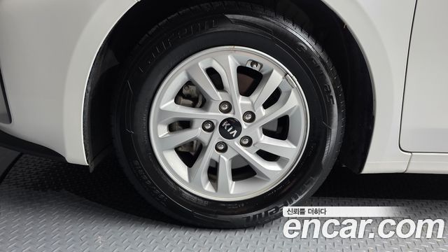 Kia K3 All New Luxury - фото 4