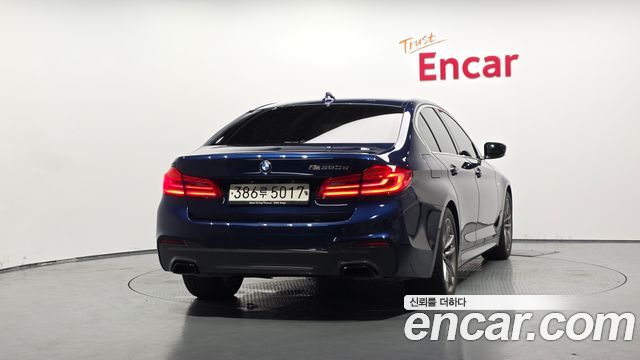 BMW 5 Series G30 520d M Sport Package Plus - фото 2