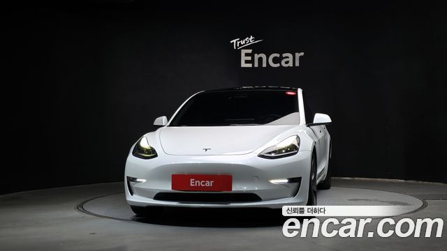 Tesla Model 3 Long Range AWD - фото 2