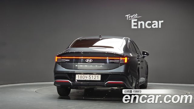 Hyundai Sonata The Edge DN8 2.0 Exclusive - фото 3