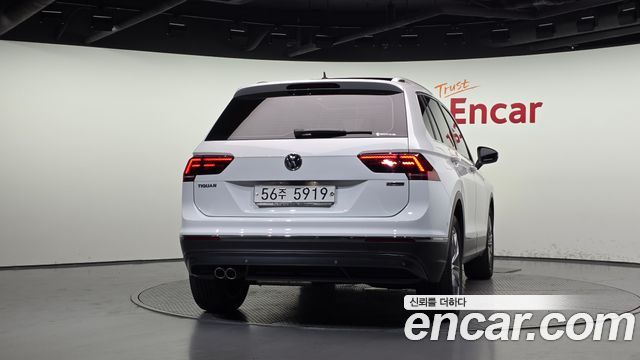 Volkswagen Tiguan 2-го поколения 2.0 TDI 4Motion Prestige - фото 3