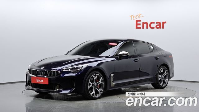 Kia Stinger 2.0 Turbo AWD Platinum - фото 0