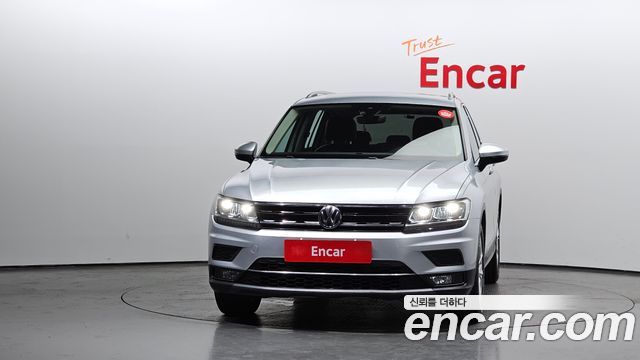 Volkswagen Tiguan 2-го поколения 2.0 TDI Premium - фото 2