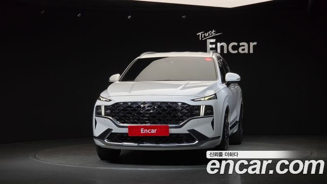 Hyundai Santafe New Diesel 2.2 2WD Calligraphy - фото 2