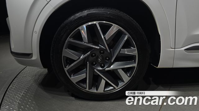Hyundai Santafe New Diesel 2.2 2WD Calligraphy - фото 4