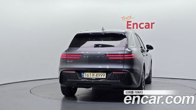 Genesis GV70 2.2 Diesel AWD - фото 3