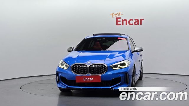 BMW 1 Series F40 M135i xDrive - фото 1