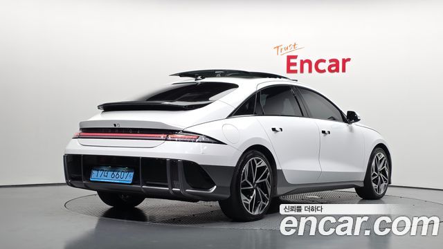 Hyundai Ioniq6 Long Range Exclusive + - фото 1