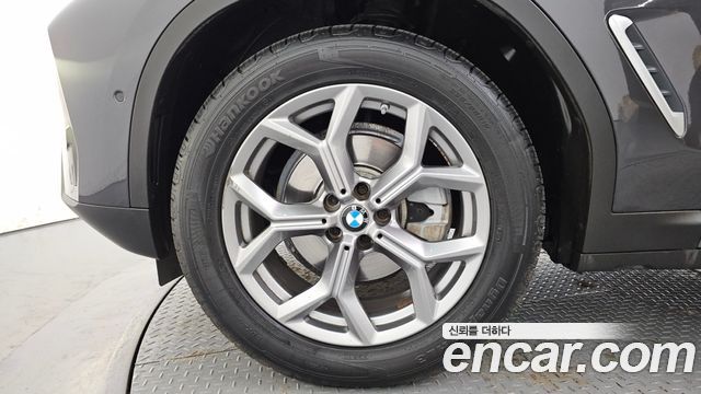 BMW X4 G02 xDrive20d xLine - фото 4