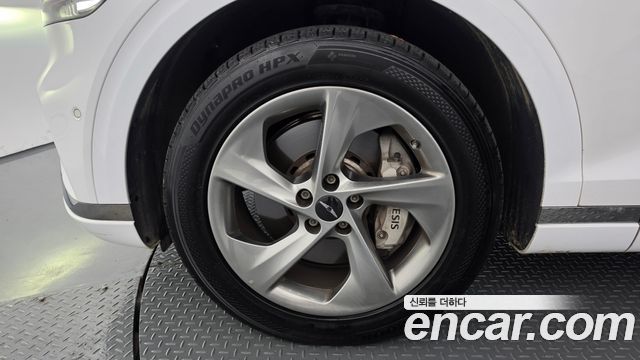 Genesis GV70 2.5T Gasoline AWD - фото 4