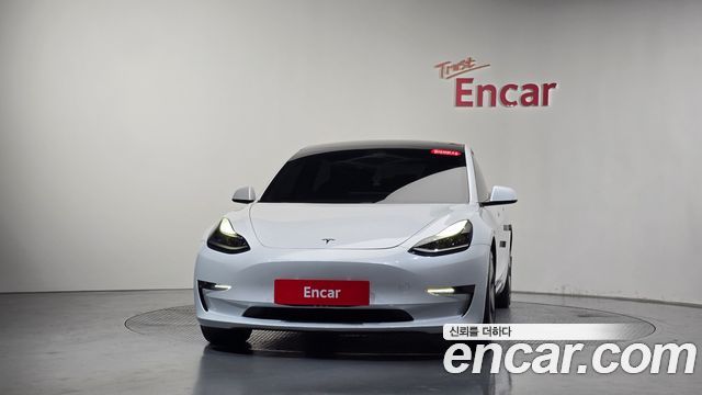 Tesla Model 3 Long Range AWD - фото 1
