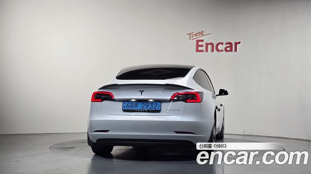 Tesla Model 3 Long Range AWD - фото 2