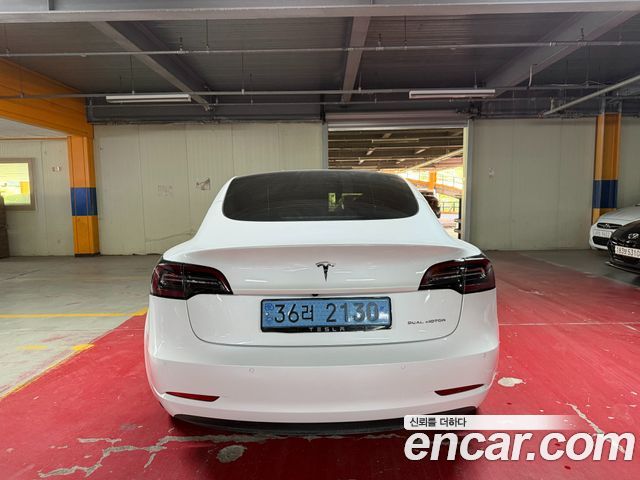 Tesla Model 3 Long Range AWD - фото 2