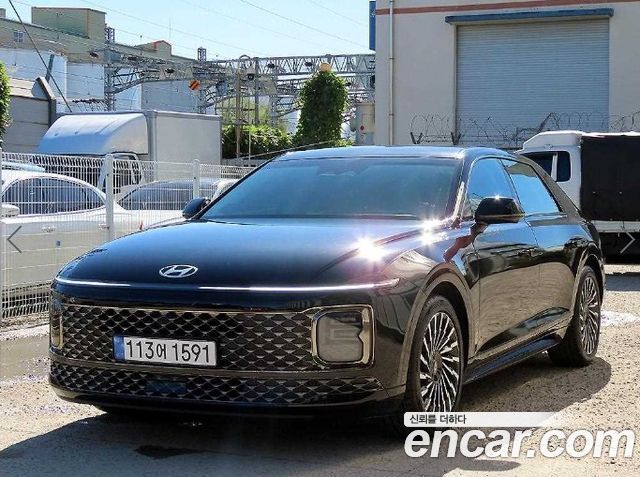 Hyundai Grandeur GN7 2,5 Gasoline 2WD Calligraphy - фото 0