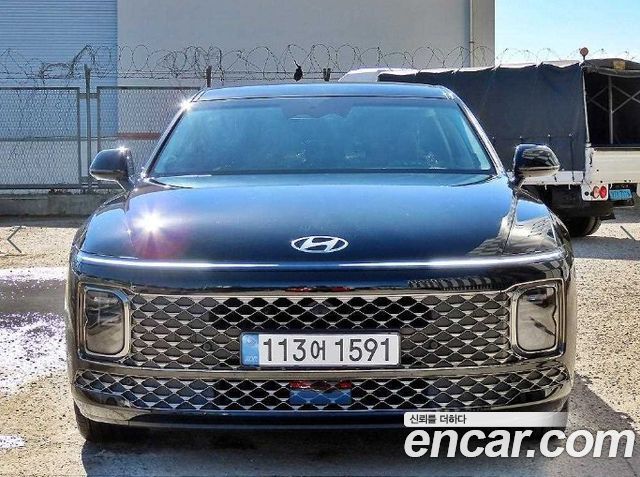 Hyundai Grandeur GN7 2,5 Gasoline 2WD Calligraphy - фото 1